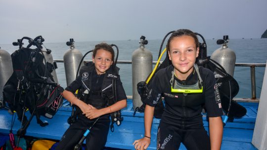 Try Scuba diving, first bubblemaking experience for kids in Koh Lanta, Thailand