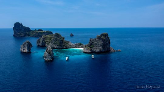 Koh Haa dive site amazing koh lanta thailand