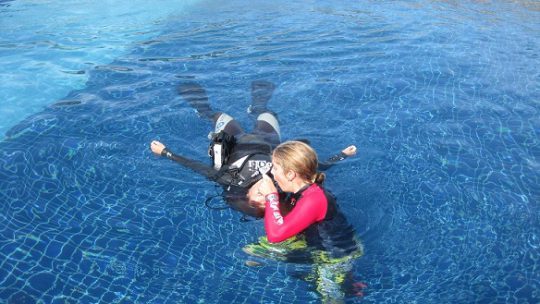 Emergency first response course koh lanta Thailandcourse Koh Lanta, best in Thailand