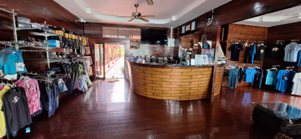 Blue Planet Divers shop in Koh Lanta. Scuba dive Thailand