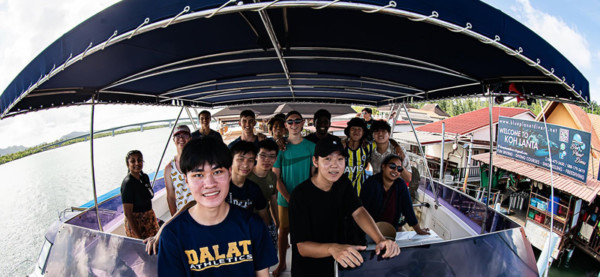 Blue Planet Divers shop in Koh Lanta. Scuba dive Thailand